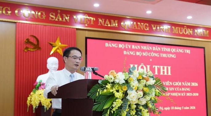 Ông Phan Hoài Nam- Phó Bí thư Đảng uỷ, Phó Giám đốc Sở Công Thương tỉnh Quảng Trị phát biểu tại Hội thi